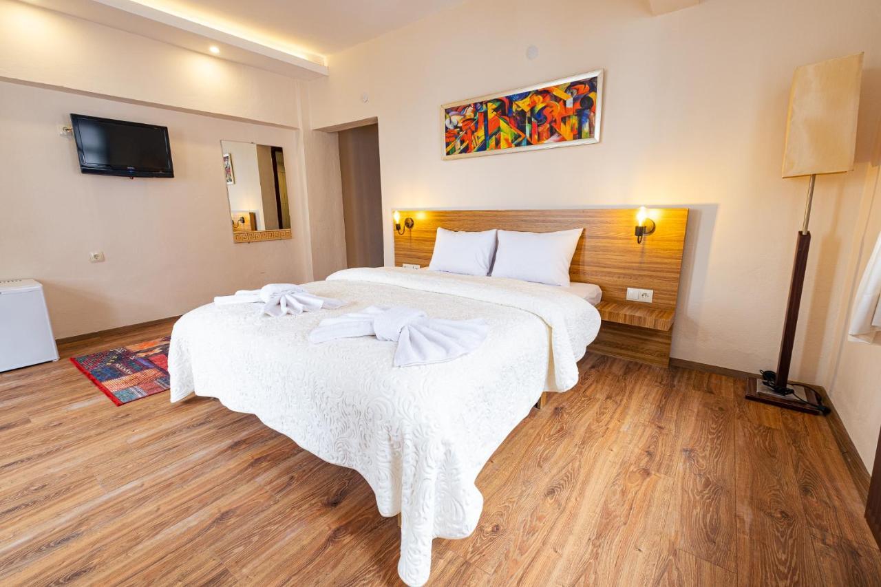 Simre Inn Hotel ซาฟรานโบลู ภายนอก รูปภาพ